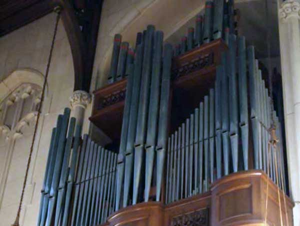 Organ pipes 2