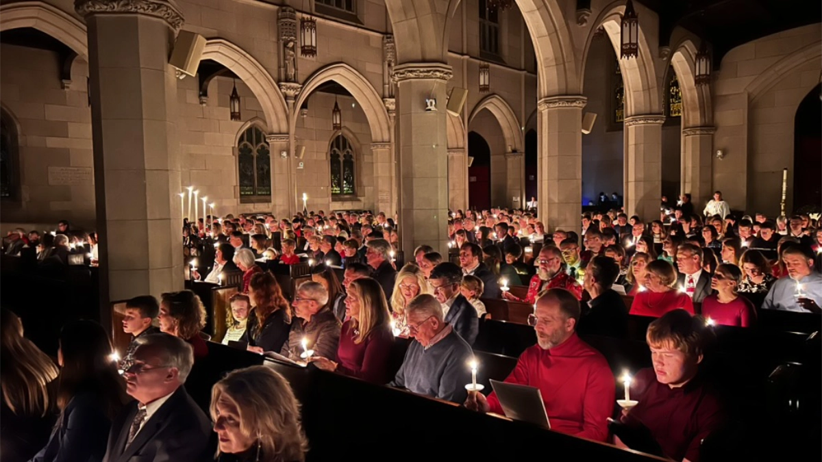 christmas eve candlelight service
