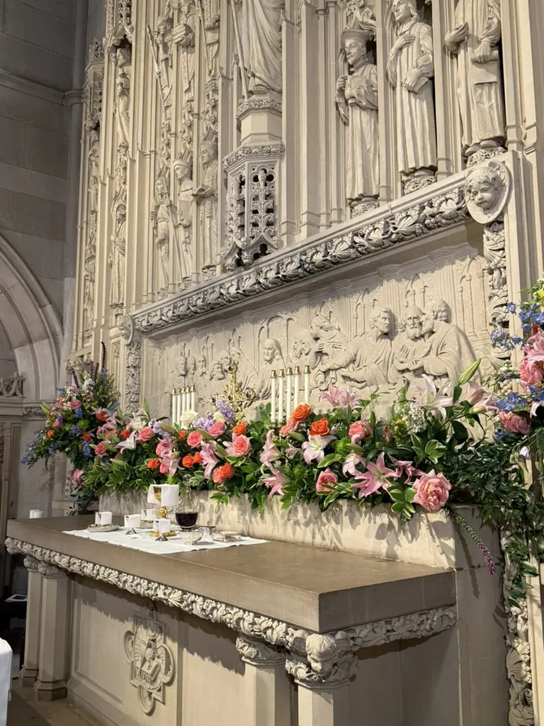 Altar with flowers and elements